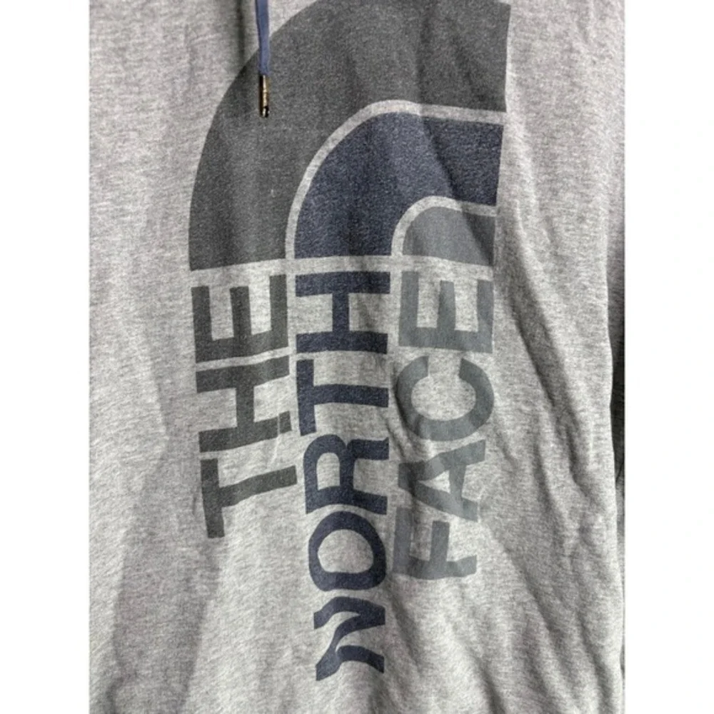 The North Face the‎ north face gray hoodie, size medium